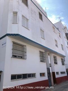  GRAN VIVIENDA EN EL CENTRO CON DOS PATIOS - CADIZ 