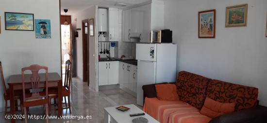 Apartamento en plaza triangular de Benidorm, Levante www.inmobiliarialesdunes.com - ALICANTE