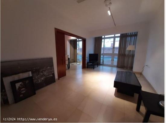 ALQUILER DE EXCELENTE VIVIENDA ZONA ENSANCHE PARA ENTRAR EN OCTUBRE - ALICANTE