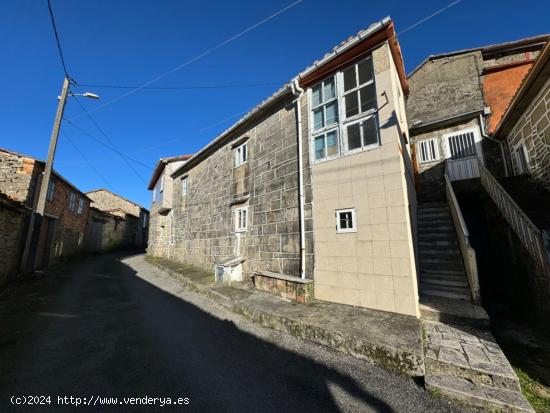 CASA DE PIEDRA A 13 KM DE LA RIBEIRA SACRA - ORENSE