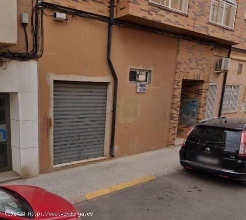  LOCAL COMERCIAL CÉNTRICO.  2 plazas de garaje amplias espacio para trastero y altillo - ALBACETE 