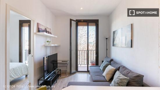 Maravilloso apartamento amueblado en Poblenou - BARCELONA