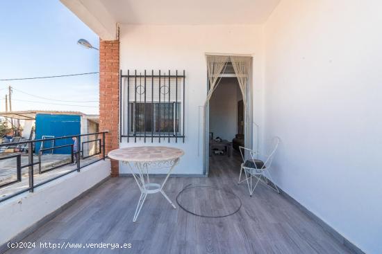 Chalet urbano en Lloma molina, Catadaiu - VALENCIA