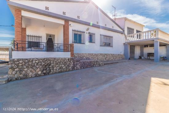 Chalet urbano en Lloma molina, Catadaiu - VALENCIA