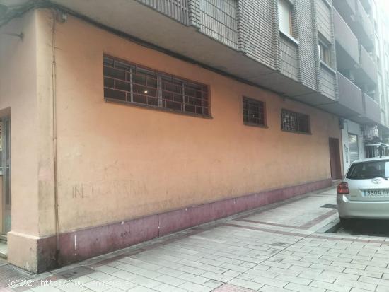  A LA VENTA LOCAL COMERCIAL EN LA VICTORIA - VALLADOLID 