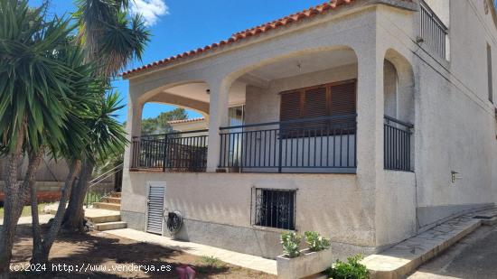 ESPECTACULAR CHALET INDIVIDUAL EN RESIDENCIAL 5 ESTRELLAS, EL CATLLAR - TARRAGONA