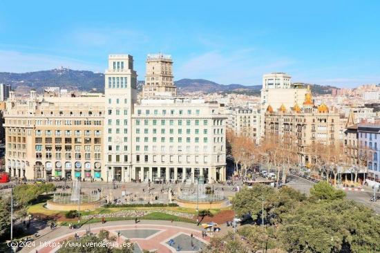 PISO EN VENTA PARA REHABILITAR EN EL CENTRO DE BARCELONA - BARCELONA