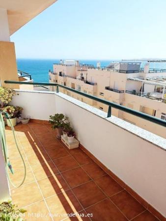 Atico-duplex 4 dormitorios en Torrequebrada - MALAGA