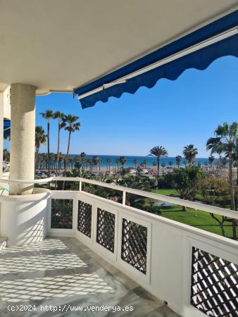 HERMOSO PISO A ESCASOS PASOS DEL MAR EN PLAYAMAR - TORREMOLINOS - MALAGA