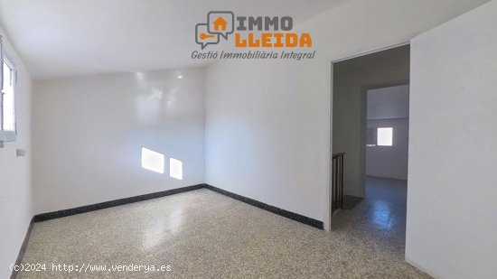  Unifamiliar adosada en venta  en Balaguer - Lleida 