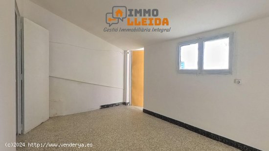 Unifamiliar adosada en venta  en Balaguer - Lleida