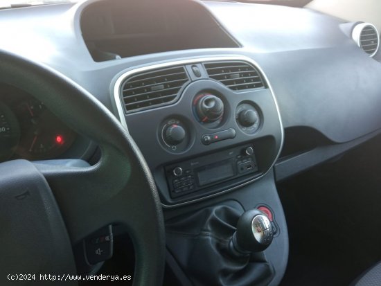 Renault Kangoo 1.5 DCI 75 CV PROFESIONAL - Santa Margalida