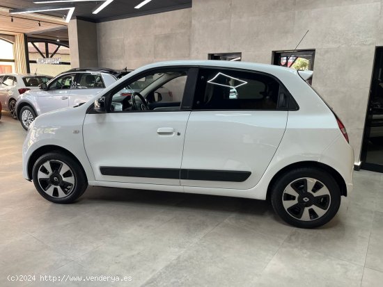 Renault Twingo intens plus energy - Montaña los Vélez