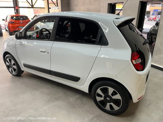 Renault Twingo intens plus energy - Montaña los Vélez