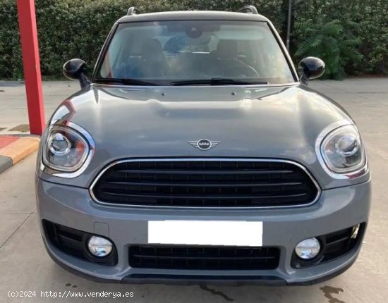 MINI Countryman en venta en AlcarrÃ s (Lleida) - AlcarrÃ s