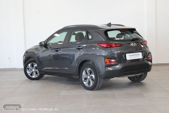 Hyundai Kona 1.6 GDI HEV KLASS DT 141CV de 2020 con 69.400 Km por 20.900 EUR. en Cadiz