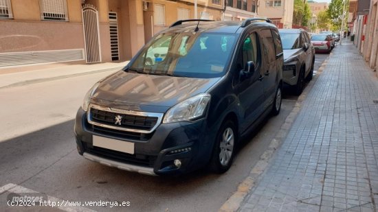 Peugeot Partner TEPEE Outdoor 1.6 BlueHDi 100 5p de 2016 con 160.000 Km por 12.000 EUR. en Alicante