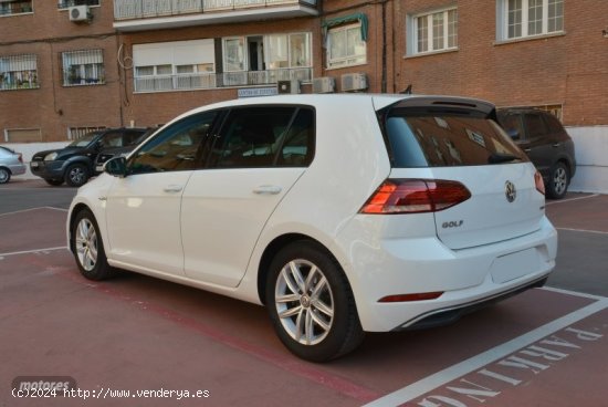 Volkswagen Golf Advance 1.5 TSI Evo 130 CV DSG de 2019 con 110.000 Km por 17.300 EUR. en Madrid