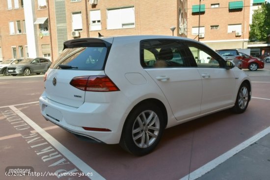 Volkswagen Golf Advance 1.5 TSI Evo 130 CV DSG de 2019 con 110.000 Km por 17.300 EUR. en Madrid