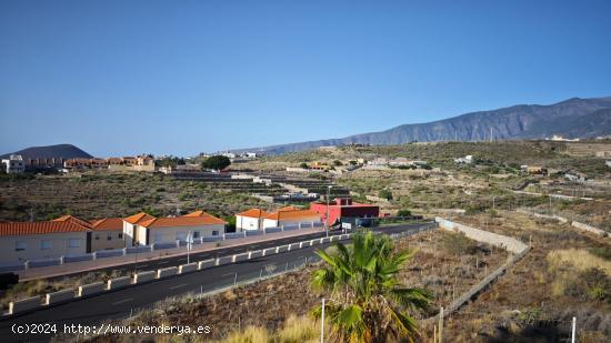 TERRENO URBANIZABLE EN CTRA. GRAL. DEL SUR TF-28 (CANDELARIA) - SANTA CRUZ DE TENERIFE