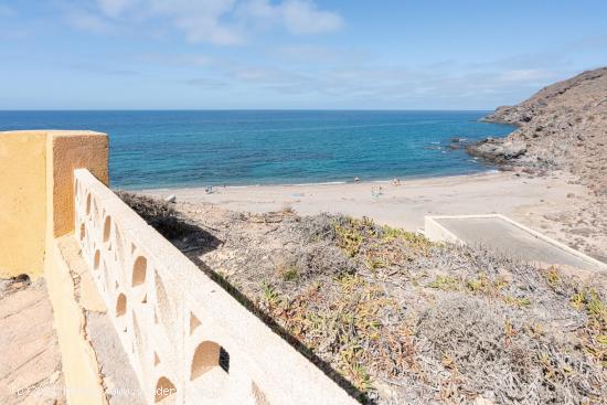 Vive en el Paraíso Natural del Cabo de Gata-Níjar, Almería - ALMERIA