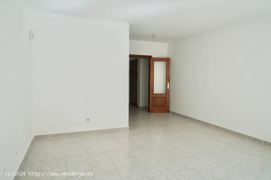 SE VENDE CÉNTRICO PISO EN VECINDARIO!!! - LAS PALMAS