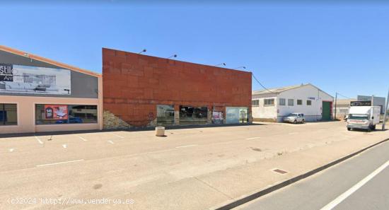 Urbis te ofrece una nave industrial en venta en Roales del Pan, Zamora. - ZAMORA