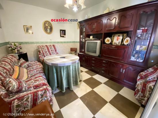 CASA CON TEJADO NUEVO A LA VENTA - CORDOBA