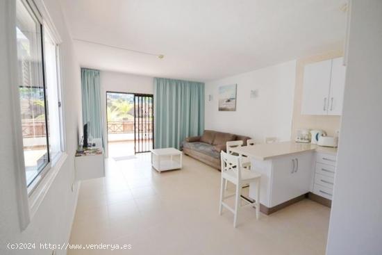 Se vende apartamento de un dormitorio en Victoria Court Los Cristianos - SANTA CRUZ DE TENERIFE