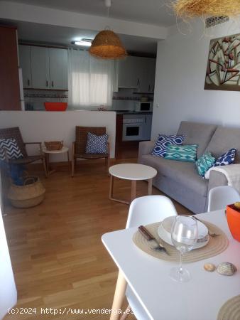 ** ESPECIAL PROFESORADORO **   Apartamento DISPONIBLE  de Sept a Junio - HUELVA