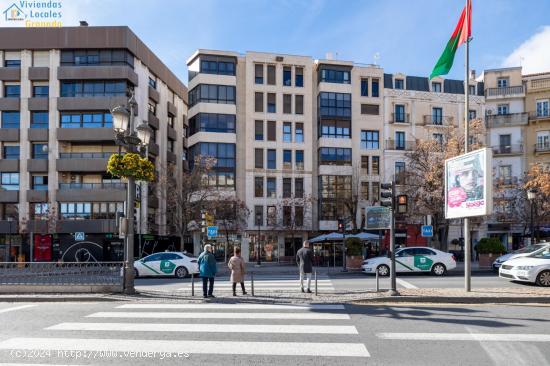 Magnifico piso u oficina en pleno centro de Granada. - GRANADA