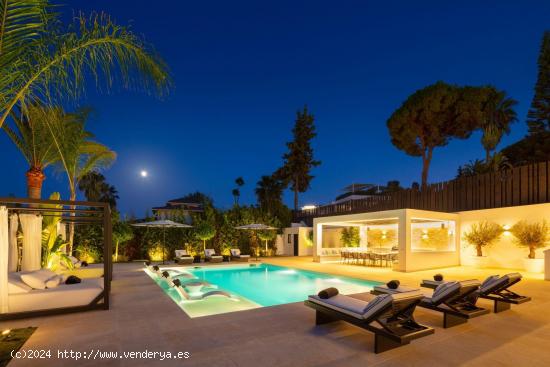 Villa de lujo de 5 dormitorios y 5 baños en Nueva Andalucía, Marbella - MALAGA