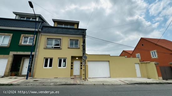 Chalet adosado a estrenar en Culleredo - A CORUÑA