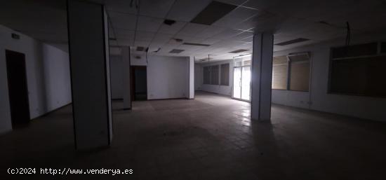 LOCAL COMERCIAL EN VENTA EN REUS - TARRAGONA