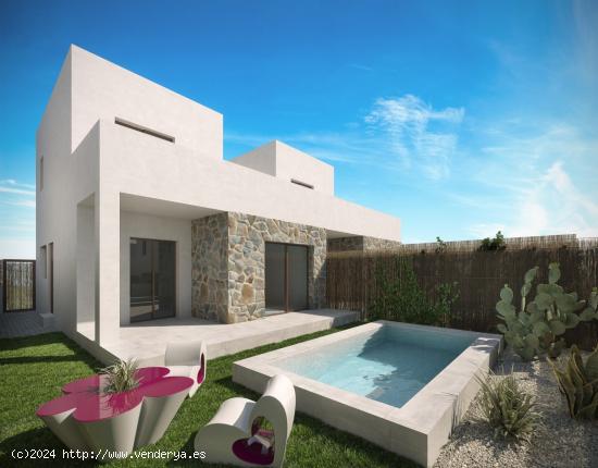  VILLAS DE OBRA NUEVA EN ORIHUELA COSTA - ALICANTE 