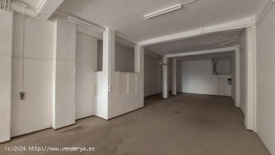 ALQUILER  BAJO COMERCIAL DE 198M2 EN CALLE MAESTRO PALAU  600€   - VALENCIA