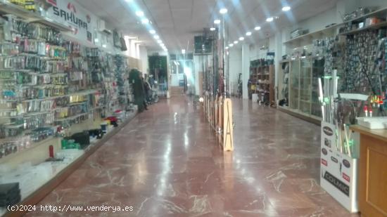 LOCAL COMERCIAL 100 m²  EN  TORREMOLINOS CENTRO - MALAGA