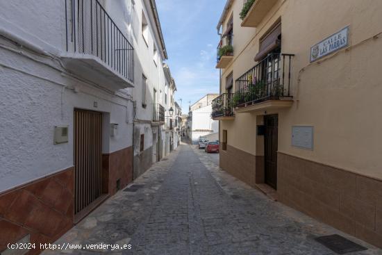 CASA EN ALHAMA - GRANADA