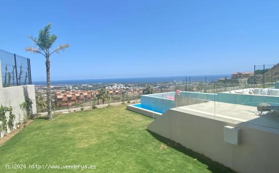 Nueva a estrenar un lujo de Villa ultra moderna con las mejores vistas - MALAGA