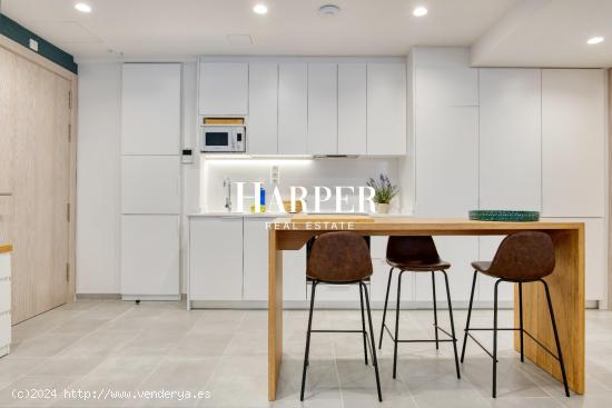 Apartamento de lujo con piscina y servicios de hotel en Eixample - BARCELONA