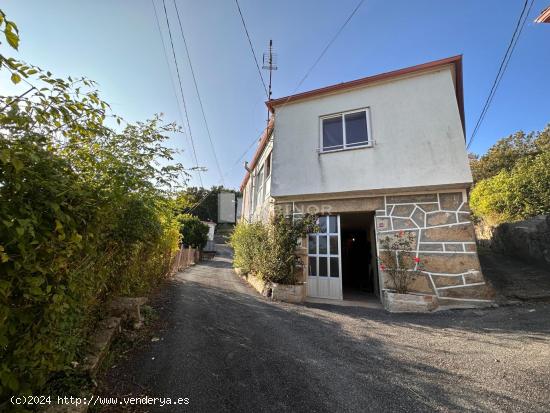 CASA para habitar, con finca y hermosas vistas, cerca de CARTELLE. - ORENSE