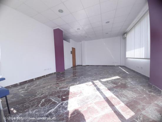  CUL863 - LOCAL COMERCIAL DE 50M2 EN LA CALLE POETA LLORENTE DE ALZIRA - VALENCIA 