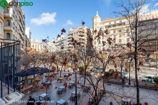  Magnifico piso u oficina en pleno centro de Granada. - GRANADA 