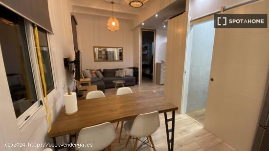 Se alquila piso de 2 habitaciones en El Clot - BARCELONA