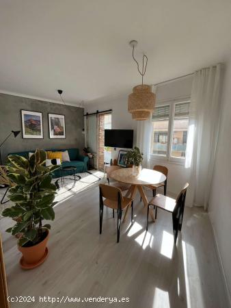  Apartamento de 2 dormitorios en alquiler en Barcelona - BARCELONA 