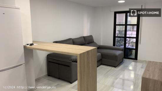 Estudio en alquiler en Almería - ALMERIA