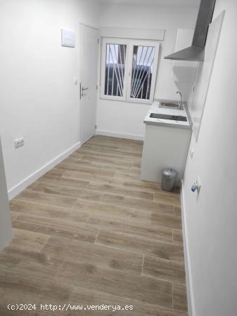 Apartamento de 1 dormitorio en alquiler en Elche, Alicante - ALICANTE