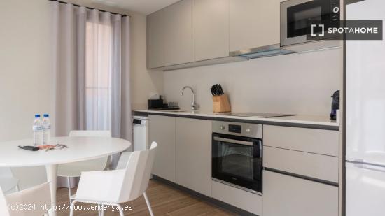 Apartamento entero de 1 dormitorio en València - VALENCIA