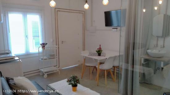 Apartamento completo de 2 dormitorios en Córdoba - CORDOBA