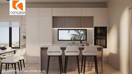 VILLA DE DISEÑO EN VENTA JUNTO A ESTEPONA GOLF - MALAGA